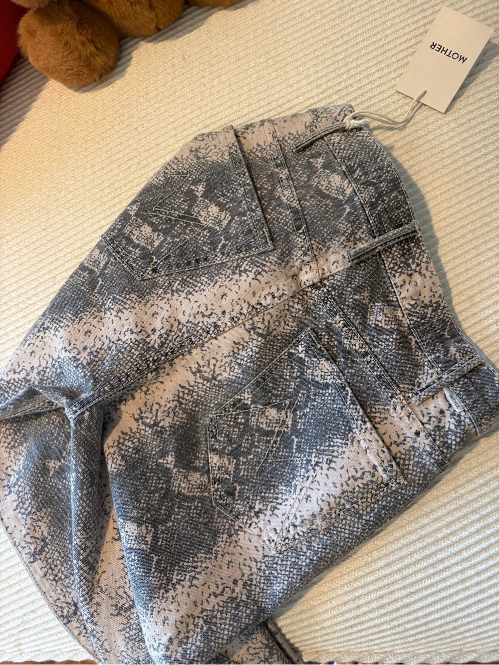 Reptile Pattern - Neutral Brown & Gray - Picture 3 of 7